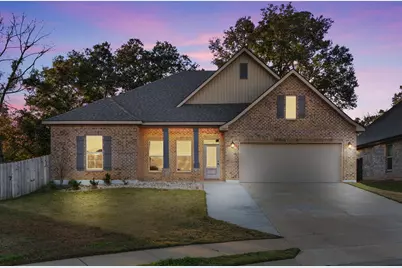 4605 Queen Palm Court, Pace, FL 32571 - Photo 1