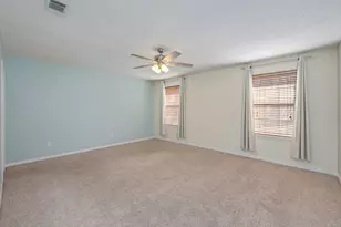 2702 Beacon Ct, Navarre, FL 32566 - Photo 9