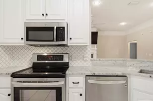 102 Colony Bay Harbour Dr, Panama City Beach, FL 32407 - Photo 19