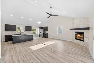 3111 Holley Point Road, Navarre, FL 32566 - Photo 11