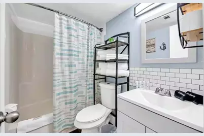 209 W Miracle Strip Parkway W #D201, Mary Esther, FL 32569 - Photo 9