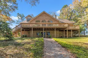 446 Marion Dr, Niceville, FL 32578 - Photo 1