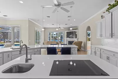 8127 N Lagoon Drive N, Panama City Beach, FL 32408 - Photo 23