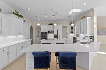 8127 N Lagoon Drive N, Panama City Beach, FL 32408 - Photo 15