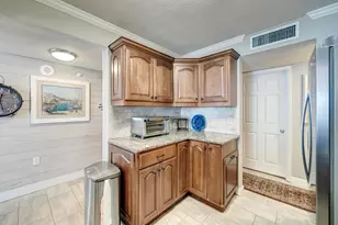 7205 Thomas Dr, Panama City Beach, FL 32408 - Photo 5