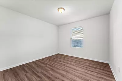 698 Whispering Creek Avenue, Freeport, FL 32439 - Photo 11