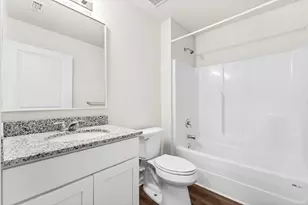 698 Whispering Creek Ave, Freeport, FL 32439 - Photo 7