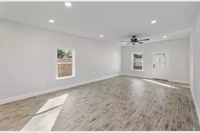 751 E Chestnut East Avenue E, Crestview, FL 32536 - Photo 13