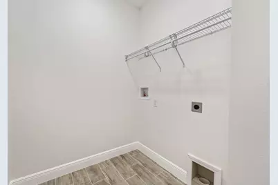 751 E Chestnut East Avenue E, Crestview, FL 32536 - Photo 7