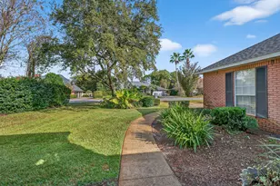 16 Indian Bayou Dr, Destin, FL 32541 - Photo 13