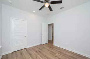 583 Brock Ave, Crestview, FL 32539 - Photo 13