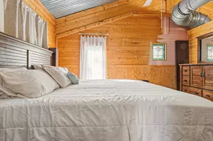 932 Hammond Lake Dr, Fountain, FL 32438 - Photo 47