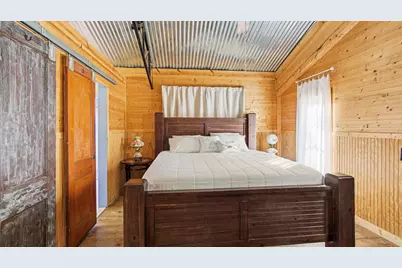 932 Hammond Lake Drive, Fountain, FL N/A - Photo 41