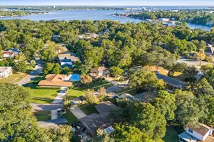 609 Kensington Ct, Fort Walton Beach, FL 32547 - Photo 7