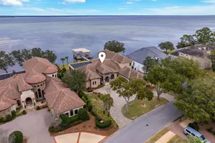 458 Captains Cir, Destin, FL 32541 - Photo 103