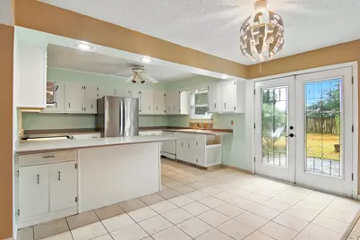 24 NW Cinderella Lane NW, Fort Walton Beach, FL 32547 - Photo 5