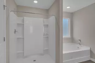 585 Earl Godwin Rd, Freeport, FL 32439 - Photo 23