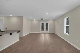 585 Earl Godwin Rd, Freeport, FL 32439 - Photo 7