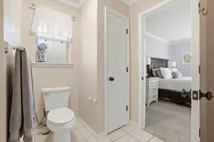 570 Rough Leaf Ln, Mary Esther, FL 32569 - Photo 35