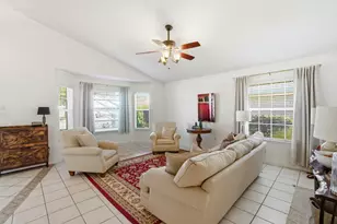 570 Rough Leaf Ln, Mary Esther, FL 32569 - Photo 9