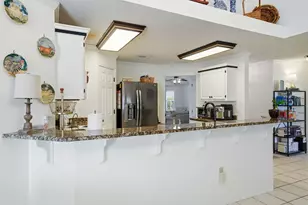 570 Rough Leaf Ln, Mary Esther, FL 32569 - Photo 17