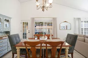 570 Rough Leaf Ln, Mary Esther, FL 32569 - Photo 21