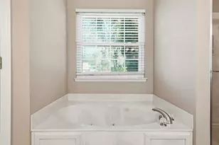 395 Jasmine Ave, Valparaiso, FL 32580 - Photo 29