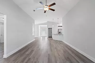 571 Riverwalk Circle, Freeport, FL 32439 - Photo 13