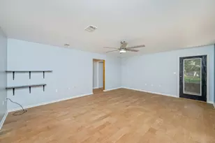 83 Edgewood Dr, Freeport, FL 32439 - Photo 9