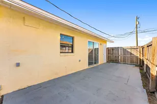 2413 Minnesota Ave, Lynn Haven, FL 32444 - Photo 35