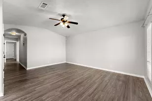 2413 Minnesota Ave, Lynn Haven, FL 32444 - Photo 9