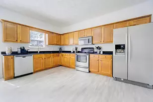 2488 S Lakeview Dr S, Crestview, FL 32536 - Photo 17