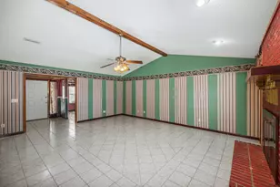 125 E Bermuda Circle E, Niceville, FL 32578 - Photo 15