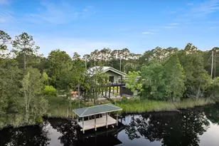 8536 Kingsley Pl, Navarre, FL 32566 - Photo 3