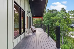 8536 Kingsley Pl, Navarre, FL 32566 - Photo 7