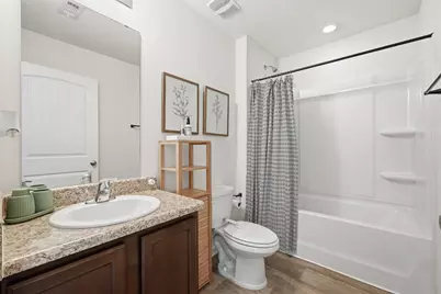 1056 Limpkin St Street, Crestview, FL 32539 - Photo 23