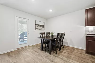 1056 Limpkin St Street, Crestview, FL 32539 - Photo 11