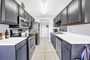 542 N Driftwood Bay N, Miramar Beach, FL 32550 - Photo 3