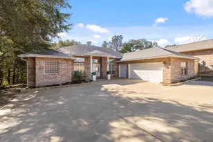 421 Marquette St, Valparaiso, FL 32580 - Photo 77