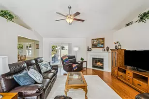 4442 Southminster Cir, Niceville, FL 32578 - Photo 7