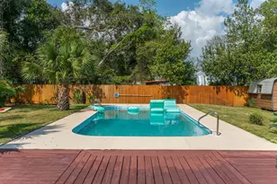 111 NE Patton Dr NE, Fort Walton Beach, FL 32547 - Photo 75