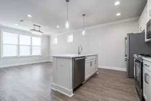 718 Woods Dr, Niceville, FL 32578 - Photo 9