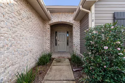 718 Woods Drive, Niceville, FL 32578 - Photo 3