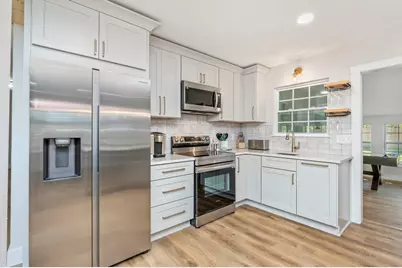 230 SW Santa Rosa Street SW, Fort Walton Beach, FL 32548 - Photo 15