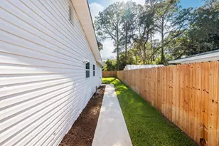 230 SW Santa Rosa Street SW, Fort Walton Beach, FL 32548 - Photo 97