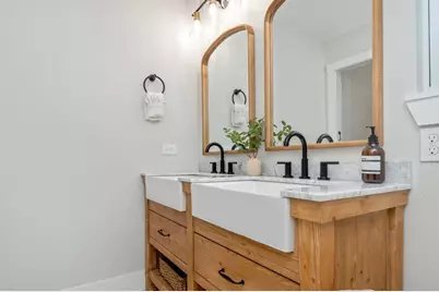 230 SW Santa Rosa Street SW, Fort Walton Beach, FL 32548 - Photo 61