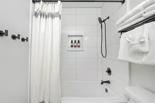 230 SW Santa Rosa Street SW, Fort Walton Beach, FL 32548 - Photo 45