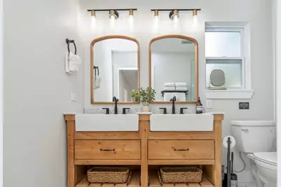 230 SW Santa Rosa Street SW, Fort Walton Beach, FL 32548 - Photo 59