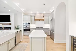 443 Captains Cir, Destin, FL 32541 - Photo 11