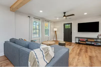 342 SE Hollywood Boulevard SE, Fort Walton Beach, FL 32548 - Photo 5